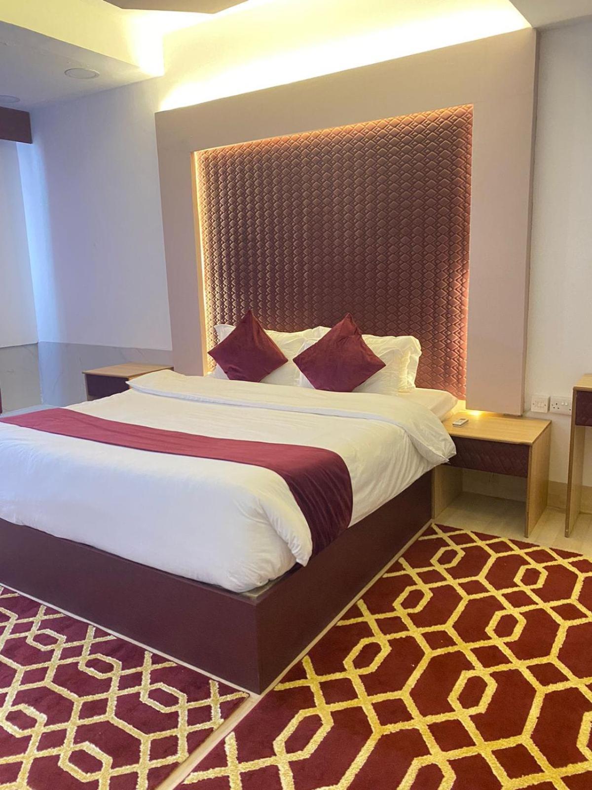 Al Hussam Hotel Apartments Rusayl Ngoại thất bức ảnh