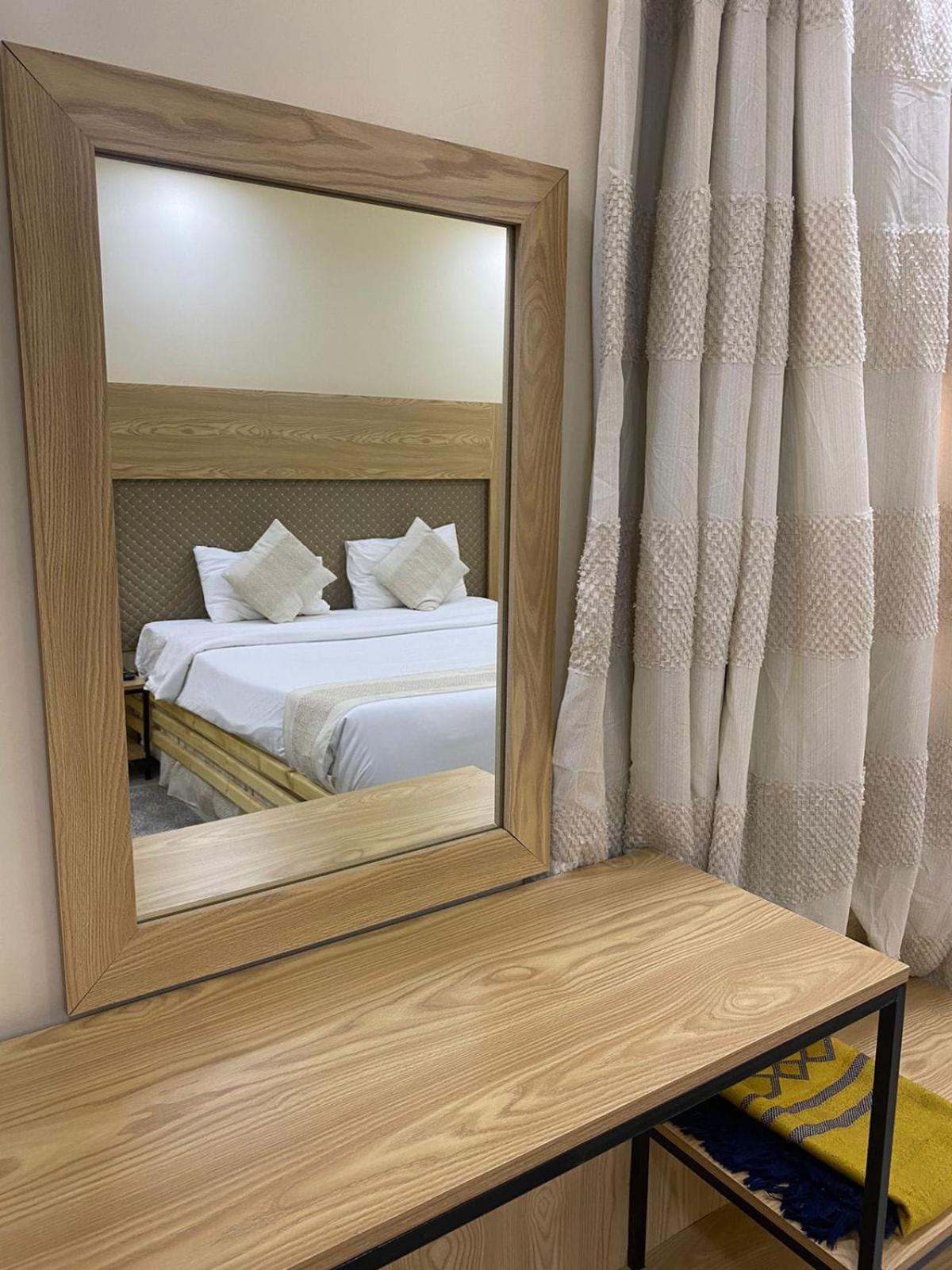 Al Hussam Hotel Apartments Rusayl Ngoại thất bức ảnh