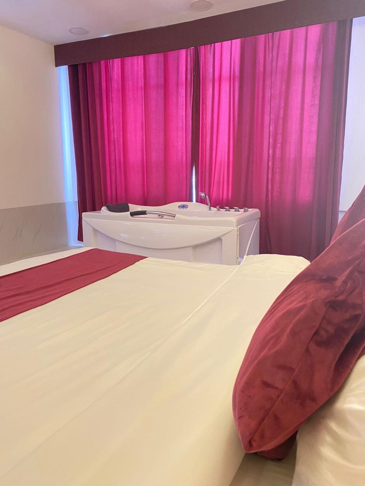 Al Hussam Hotel Apartments Rusayl Ngoại thất bức ảnh